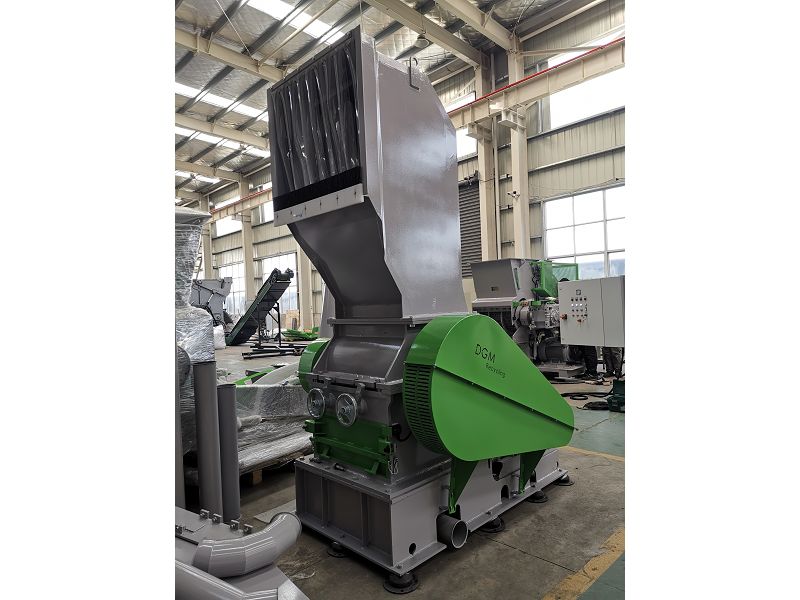 Plastic Bottle Crusher Machine Plastic Bottle Crusher Machine